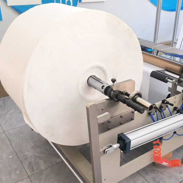 Automatic Ice Cooling Wet Wipes Machine - Image 3
